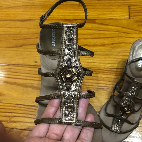 Cute bronze sandals size 7 👡 - Picture 6 of 8